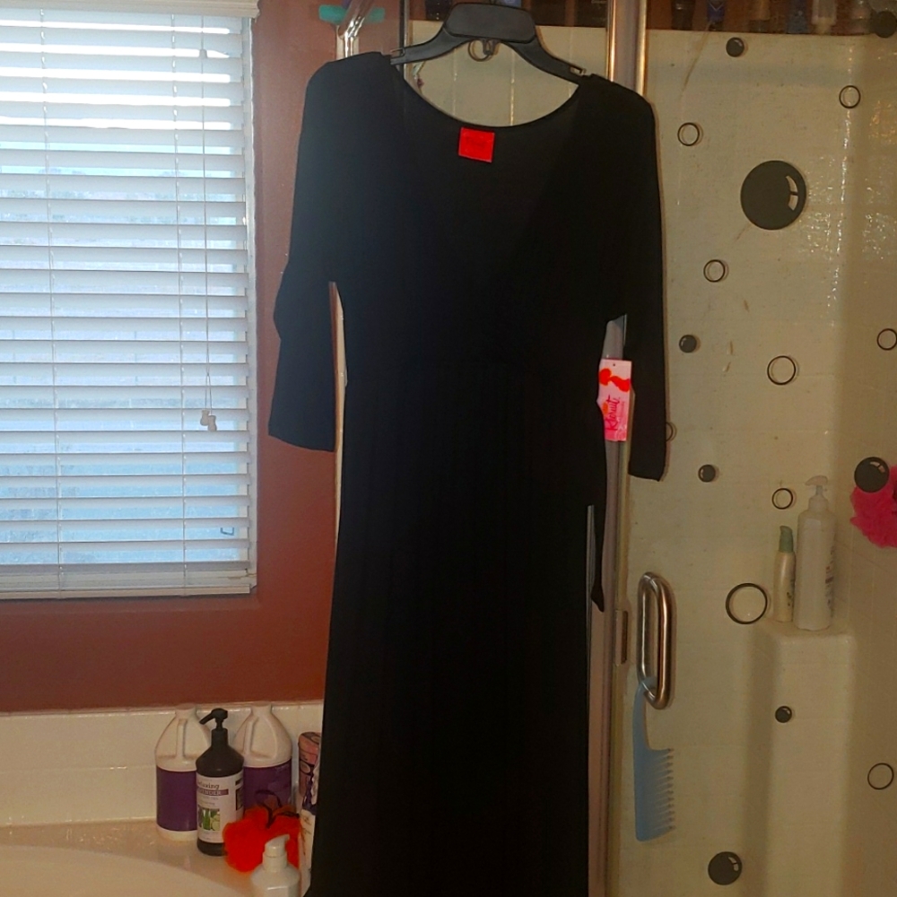 MATERNITY DRESS SIZE LARGE